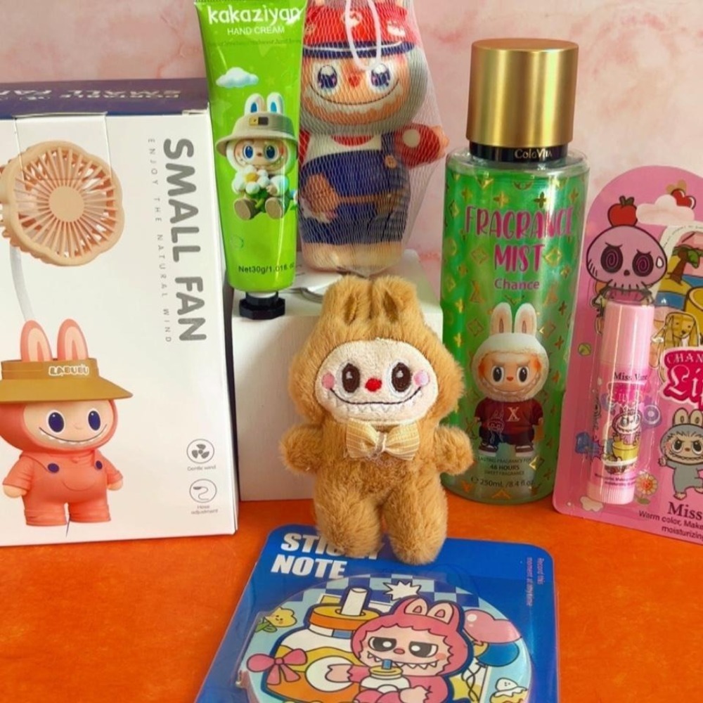 CUTE BIG LABUBU FAN MONSTER FRANGRANCE KEY CHAIN BUNDLE NEW